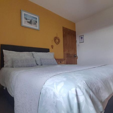 Lycia Rooms + อินเวอร์เนส ภายนอก รูปภาพ