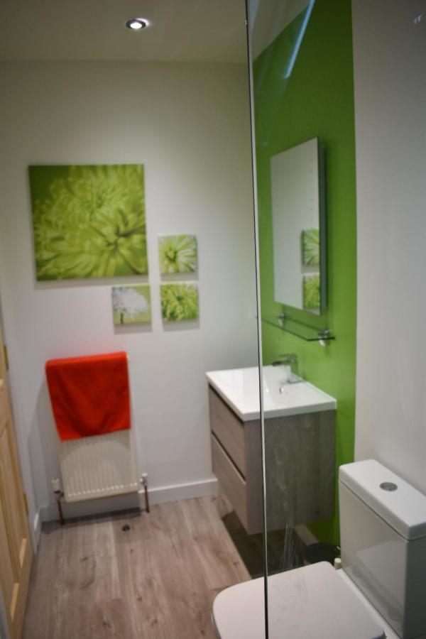 Lycia Rooms + อินเวอร์เนส ภายนอก รูปภาพ